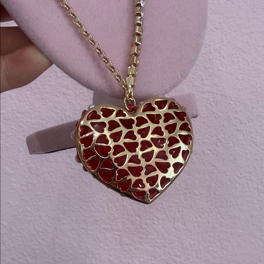 LONG Betsey Johnson Red Heart Pearl-Stud Pendant Necklace with Gold Chain - Picture 4 of 6